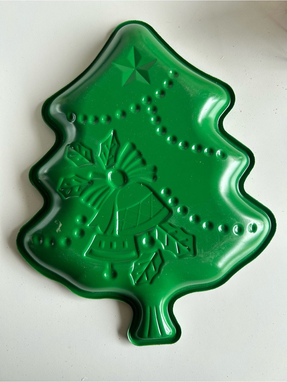 2 Set Green Holiday Tree Cookie Serving Dish - Picture 2 of 3